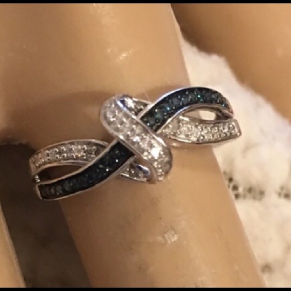 Blue And White Diamonds